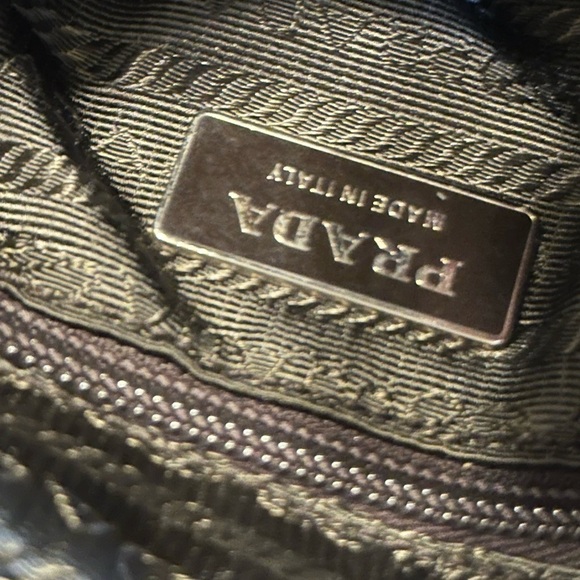 Prada new bag with COA Double zip purple & black Vitelli leather bowling bag - Picture 12 of 14